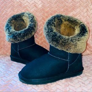 Emu Australia Black Sheepskin Suede Ankle Boots